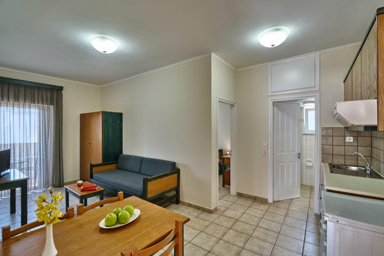 Inea Hotel & Suites Agioi Apostoli  Esterno foto