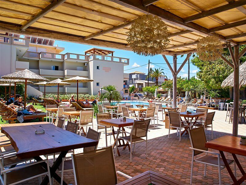Inea Hotel & Suites Agioi Apostoli  Esterno foto